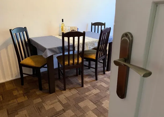 Pod Nachodskym Zamkem