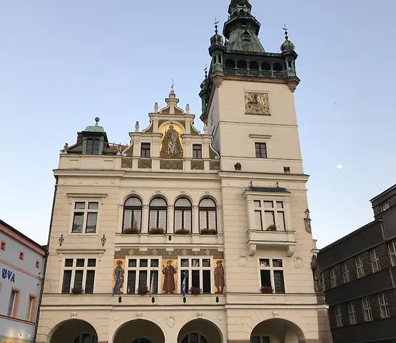 Pod Nachodskym Zamkem *